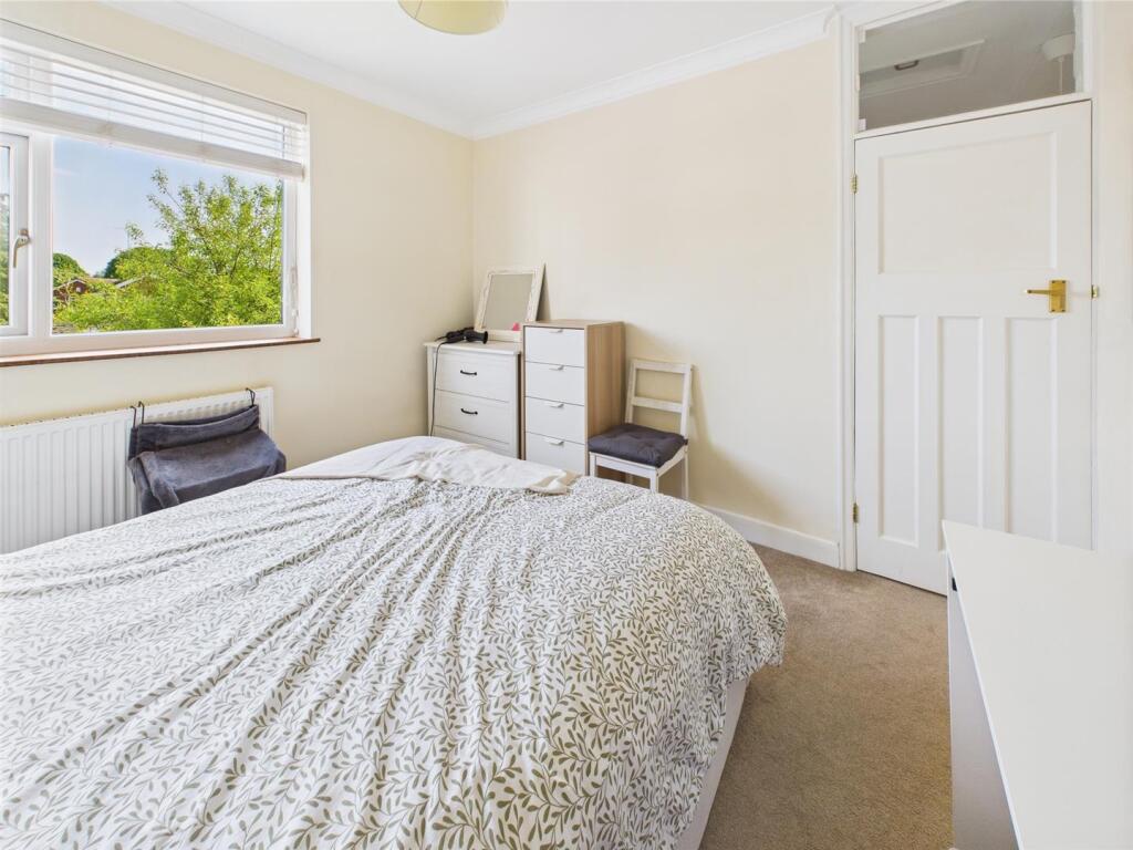 CAM03736G0-PR0130-STILL011.jpg