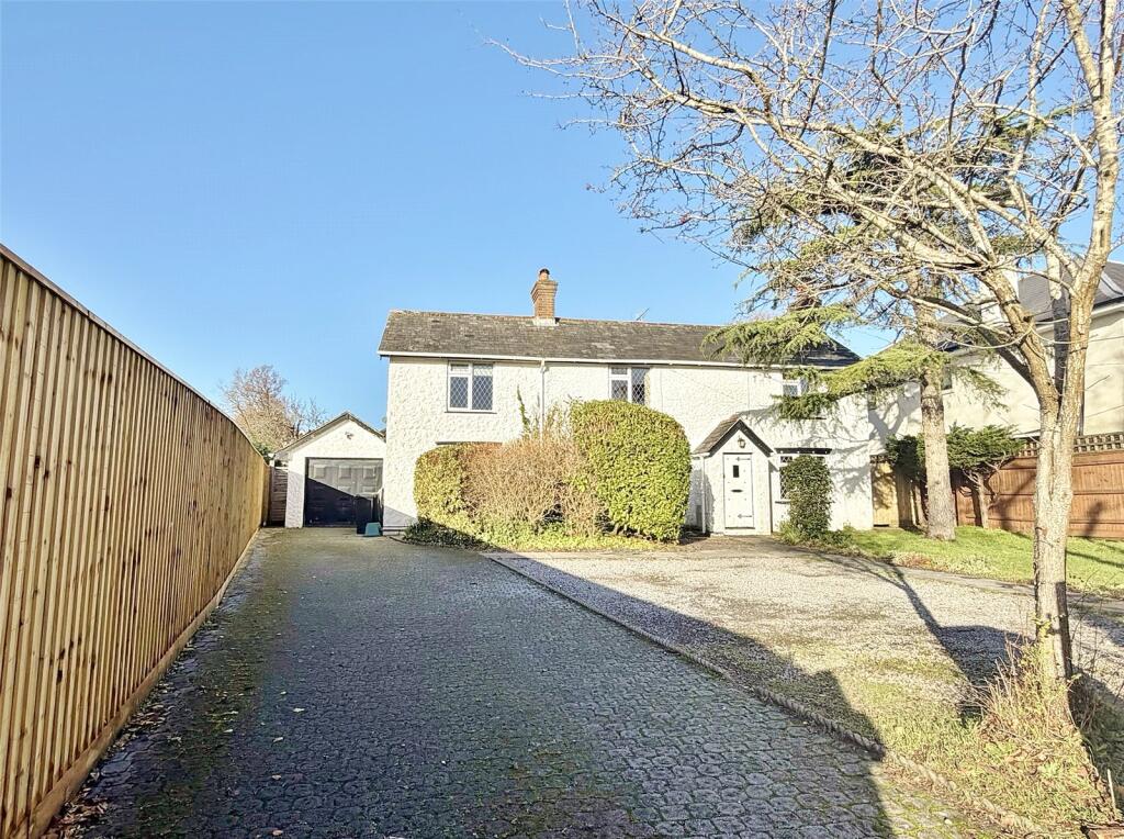 Burnbake Road, Verwood, BH31