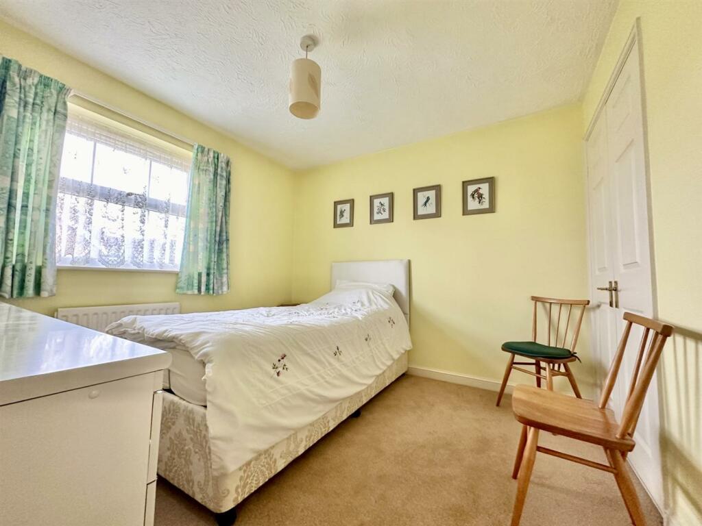 Bedroom2.jpg