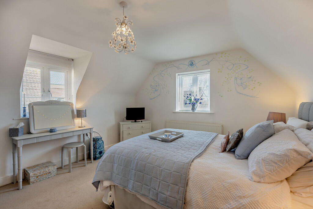 8643242-interior0...