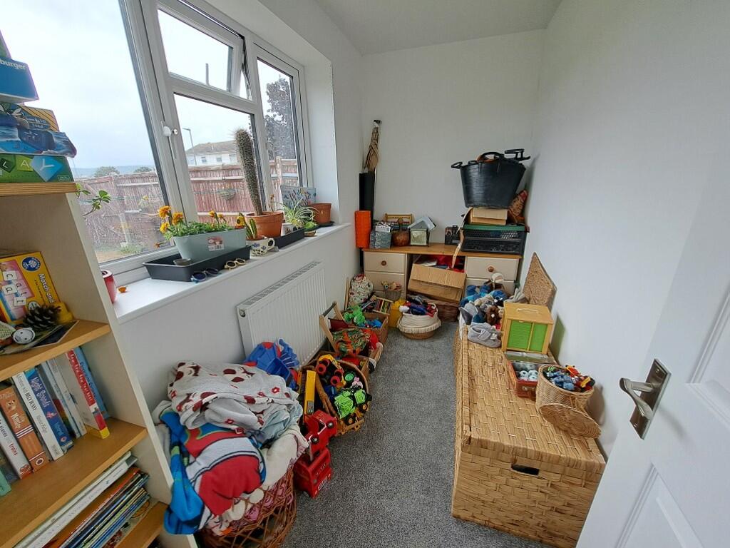 STUDY / 4TH BEDROOM