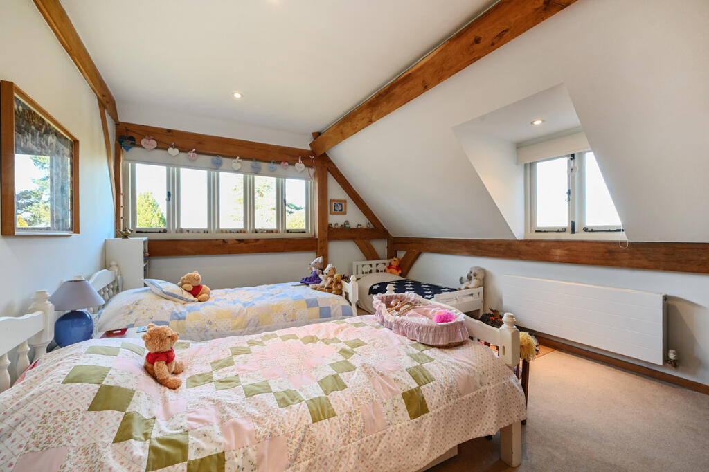 Melfort Road, Crowborough, TN6