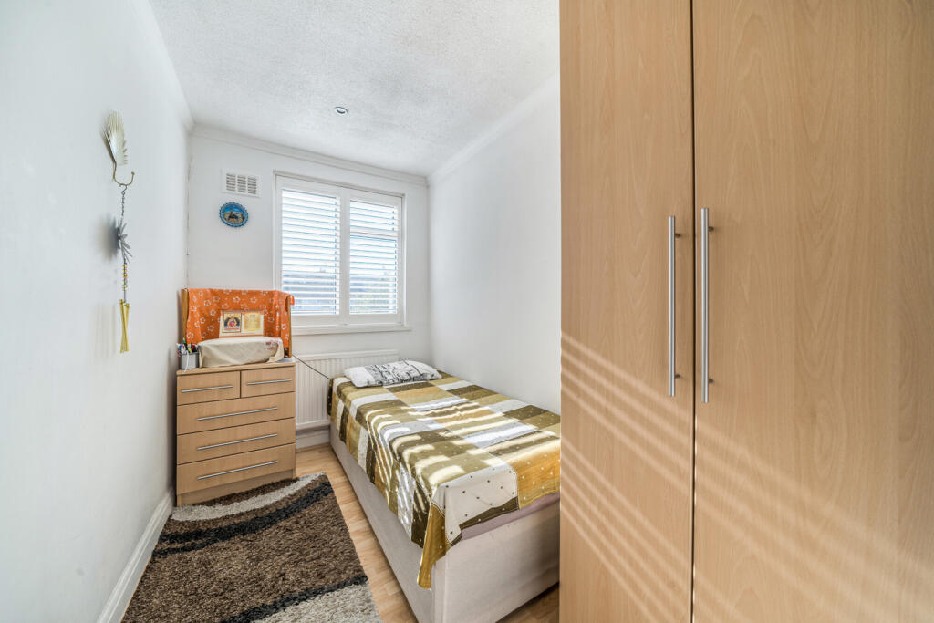 1357317-12-68cd8c...