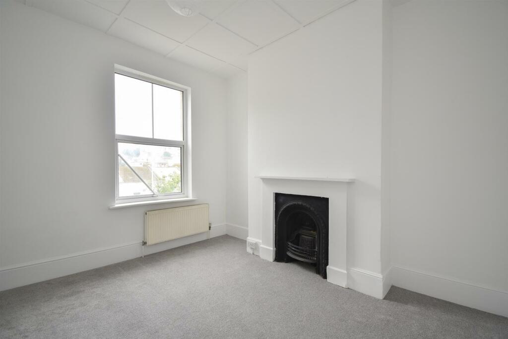 Bedroom/reception room