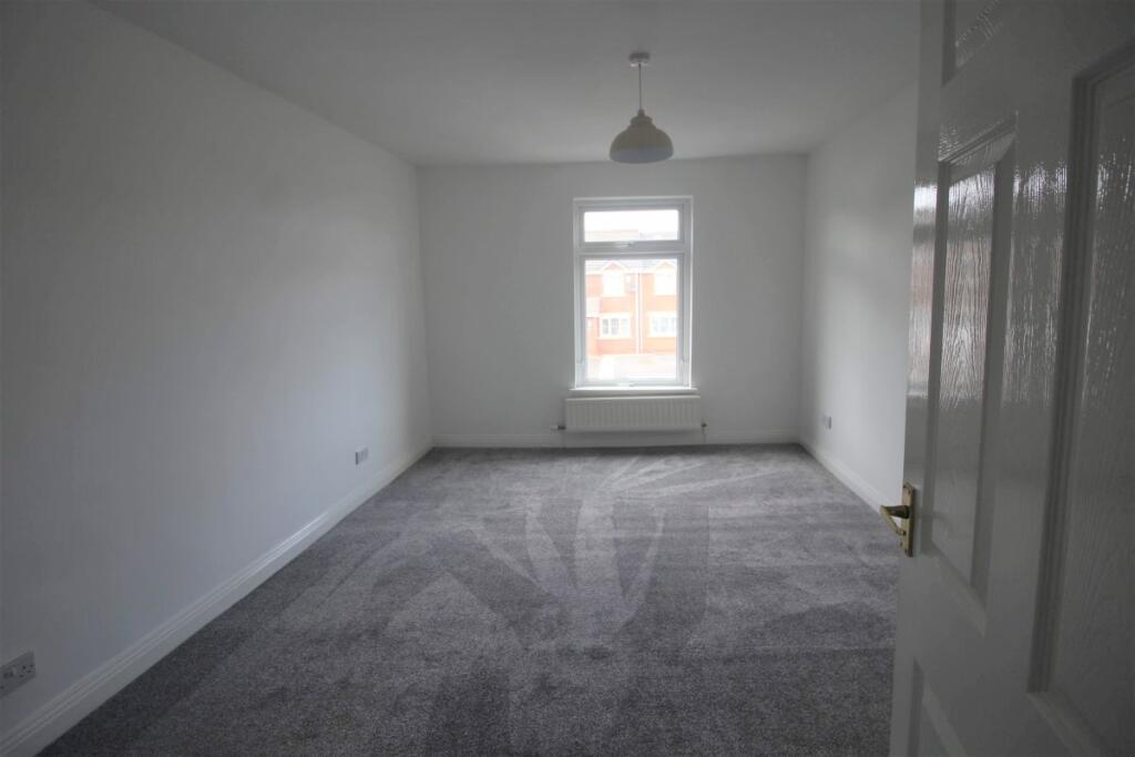 AFDC87C3-D022-4FE4-8