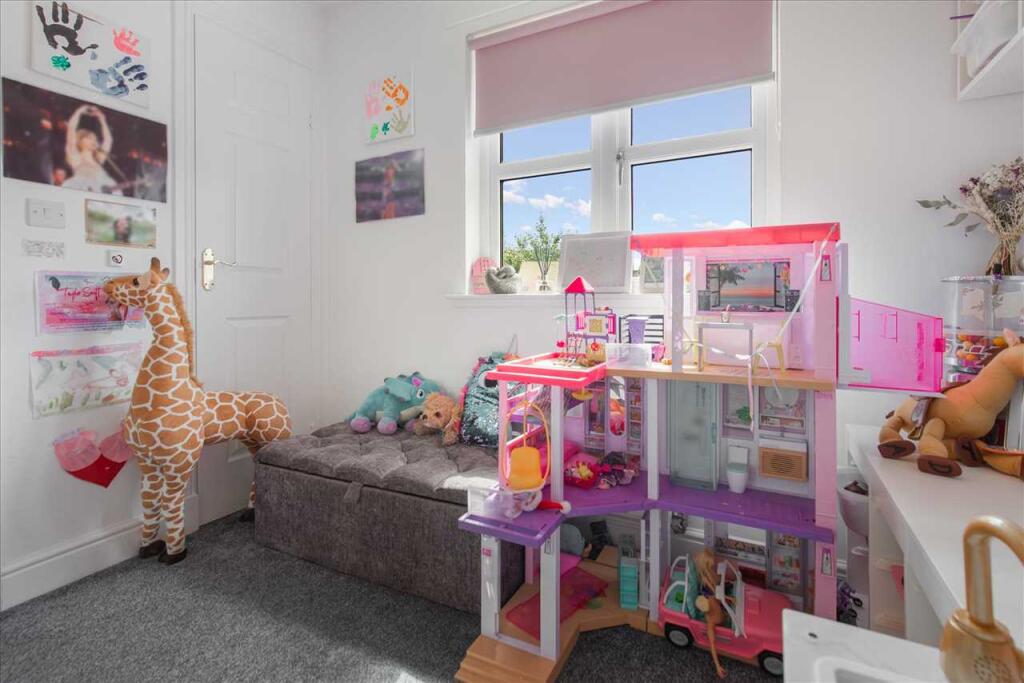 Bedroom Four (2)