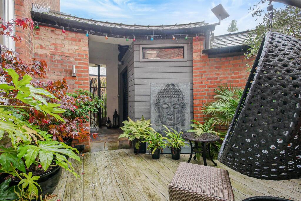 Front Courtyard