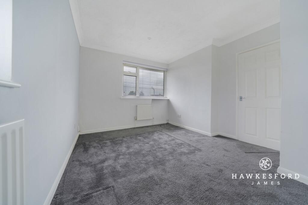 Temple Gardens, Sittingbourne - Bedroom 1