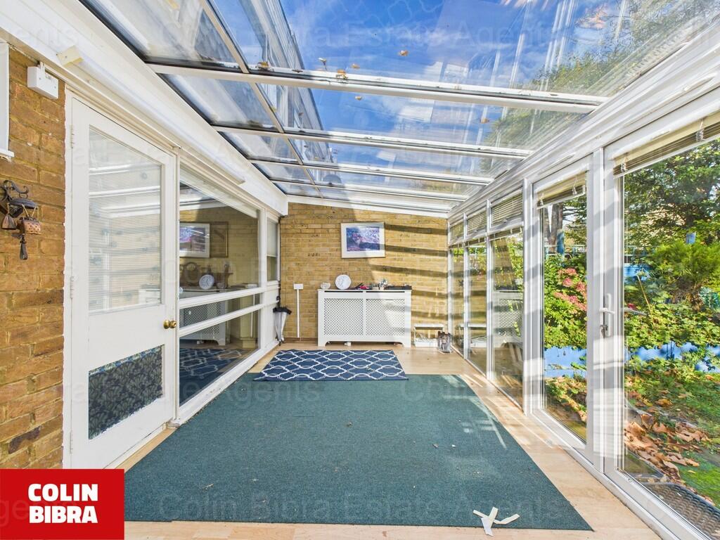 CAM04175G0-PR0054...