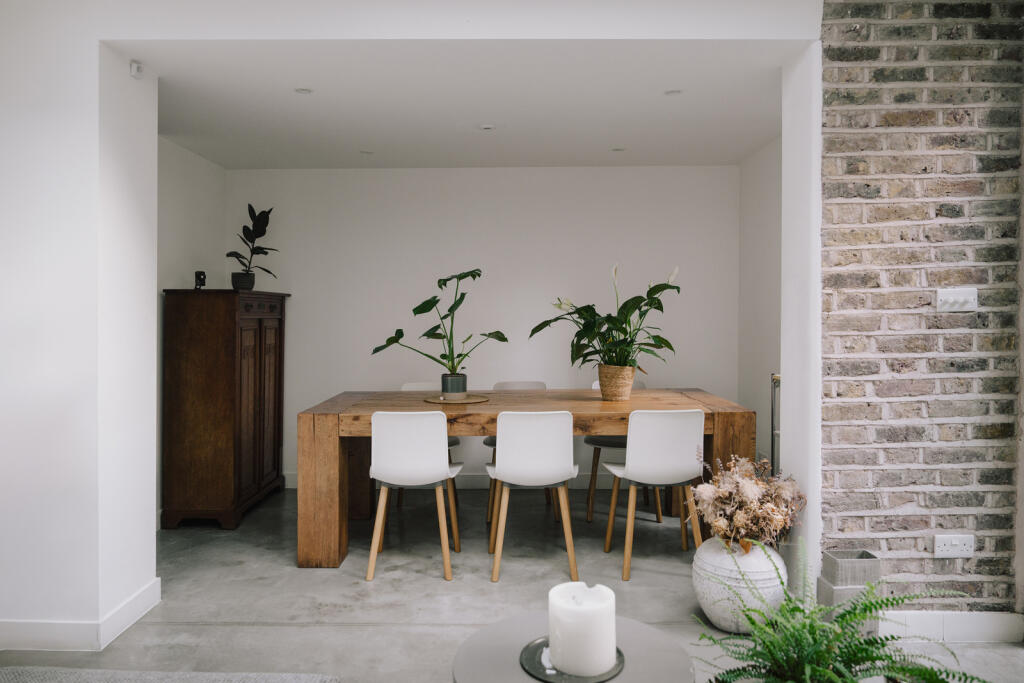 245203 - DSC04384edit.jpg