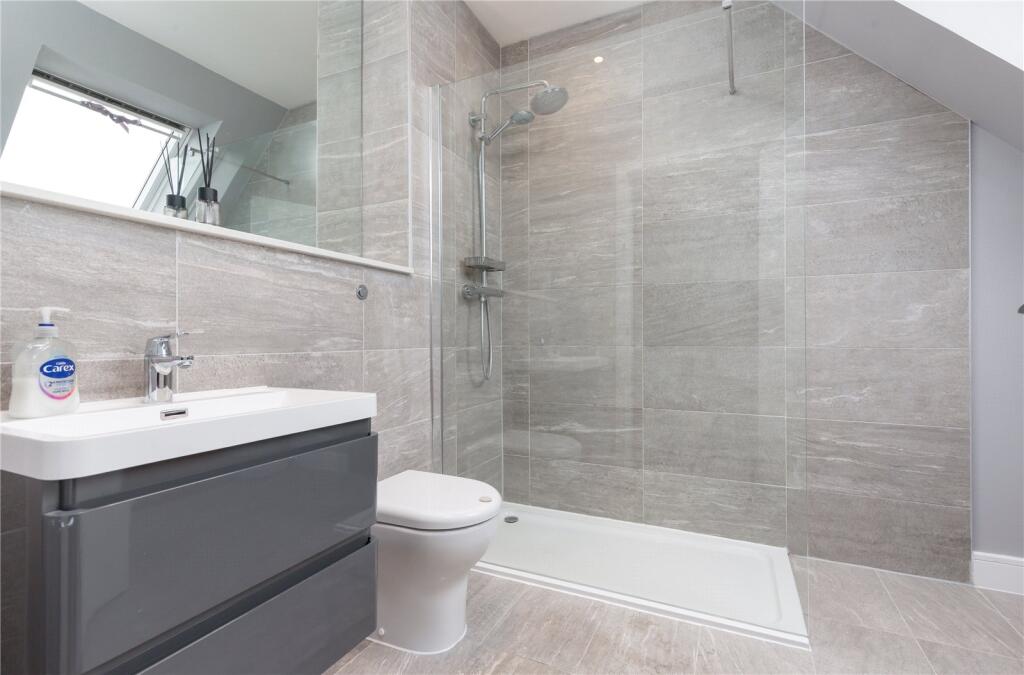 Craigmount Avenue 12