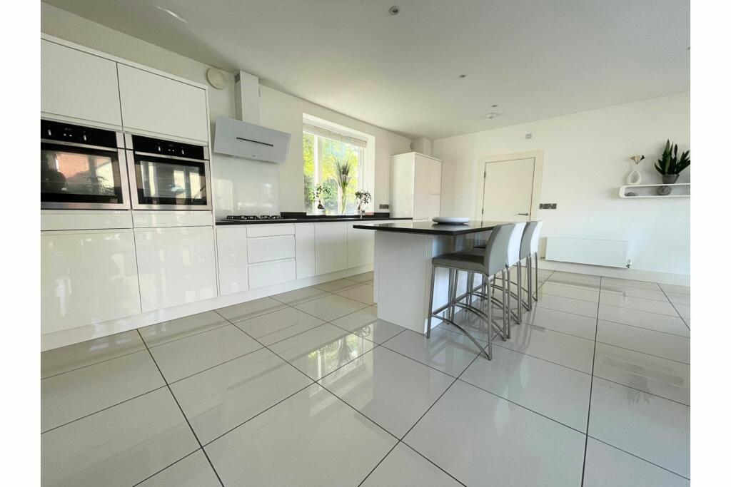 Living Kitchen