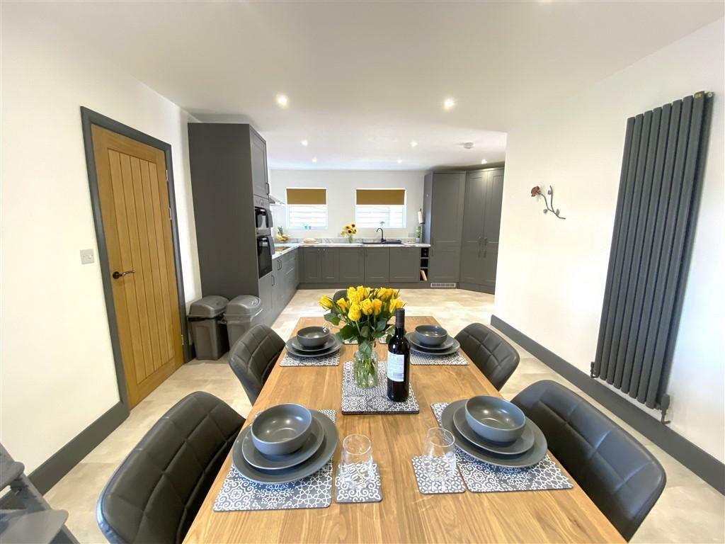 Kitchen / Diner