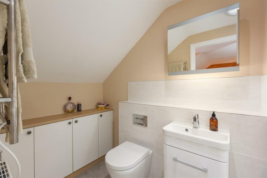 Givenbrook Bedroom 1-5.jpg