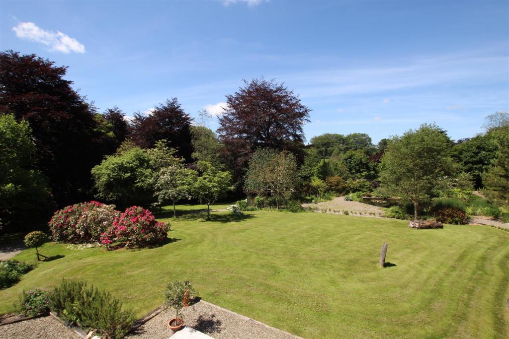 garden view 1.JPG