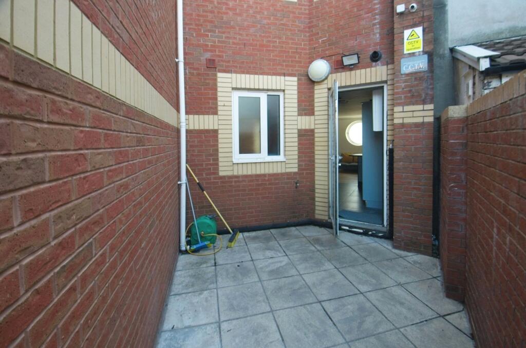 Rear Courtyard