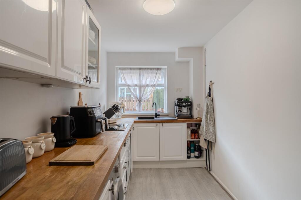 14 Fields Road-8.jpg