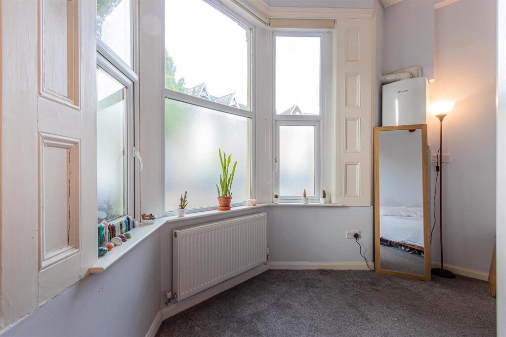 Connaught Road 6 GFF-11.jpg