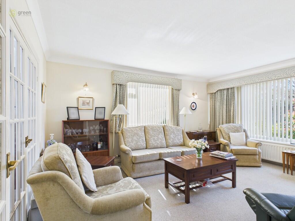 CAM03830G0-PR0137...