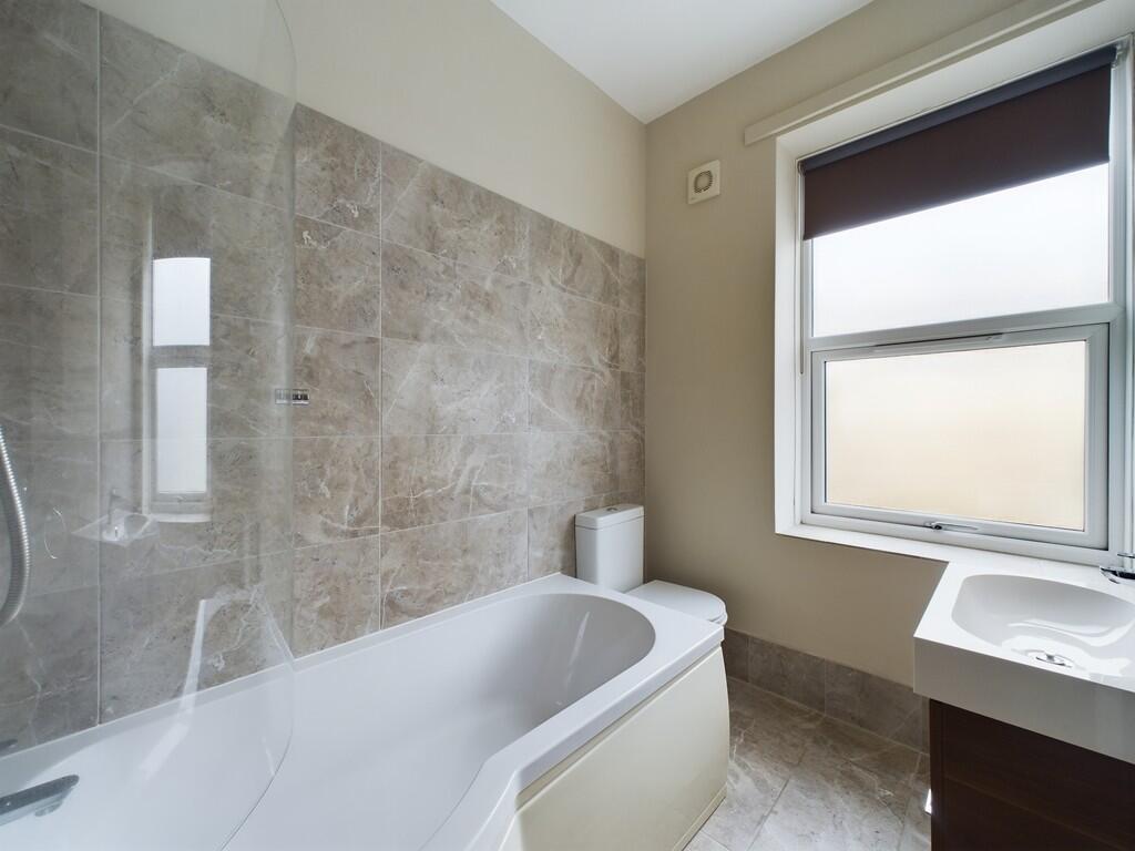 CAM02089G0-PR0410...