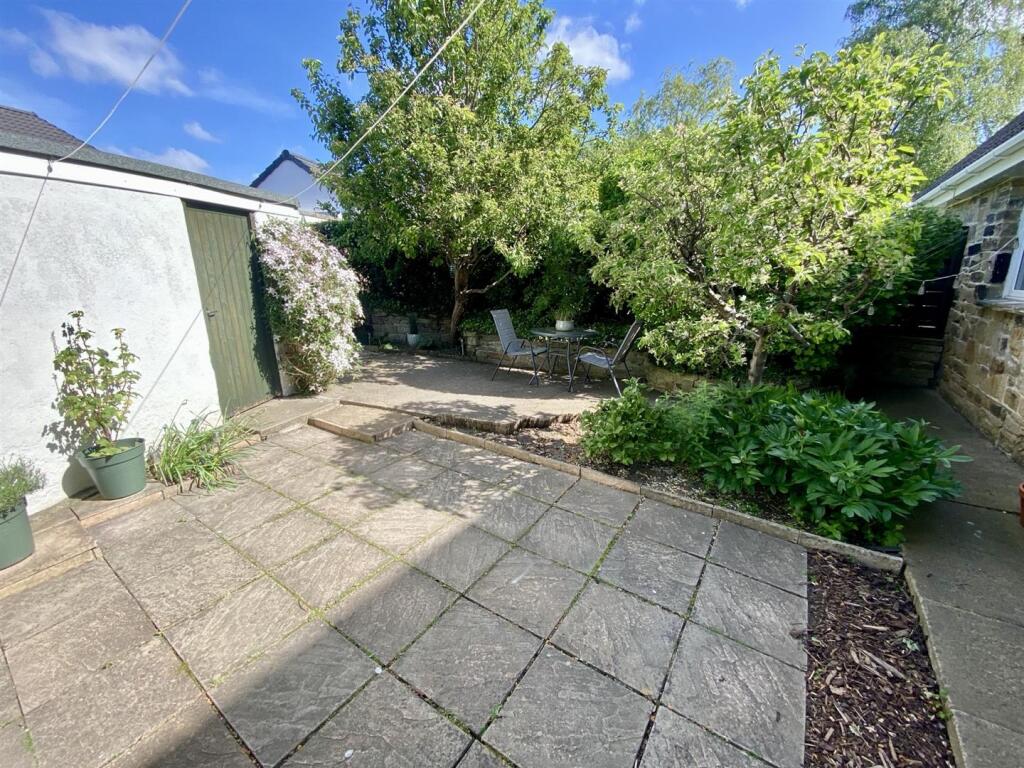 Bramleys Estate Agents - Manor Park - Mirfield (24