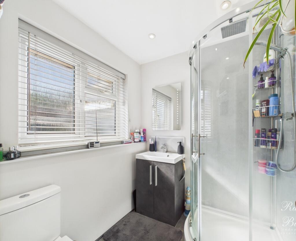 CAM01995G0-PR0325-STILL015