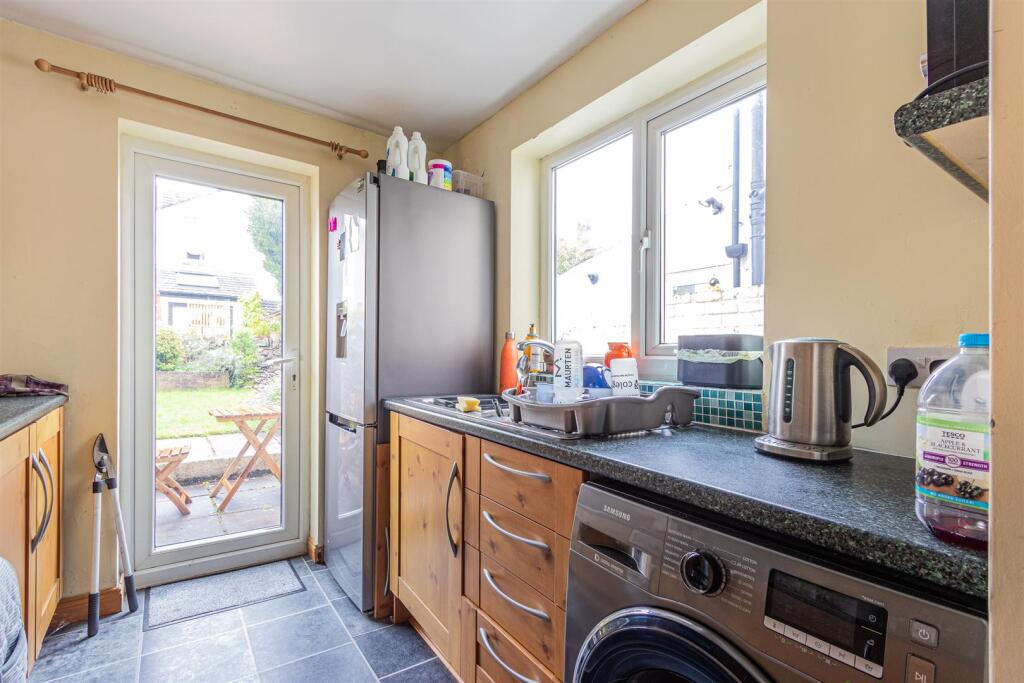 Glenroy Street 90 (9 of 13).jpg