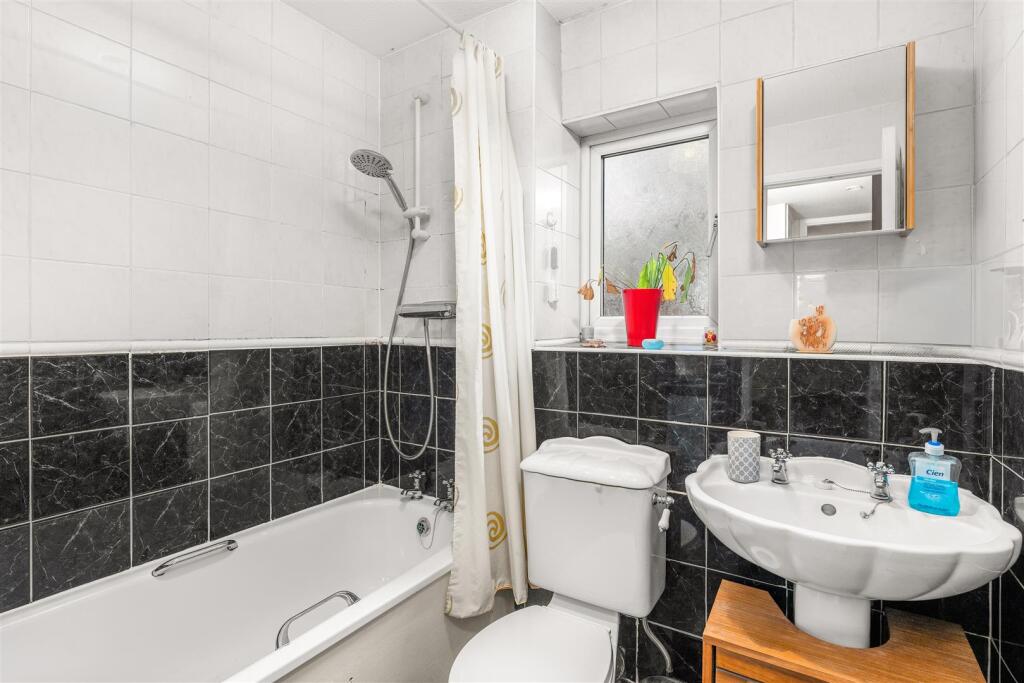 124 West Street, Banbury-22.jpg