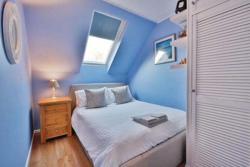 Isis Lake, Cotswold Water Park, Gloucestershire