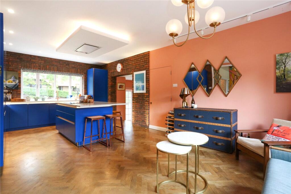 Kitchen/Breakfast