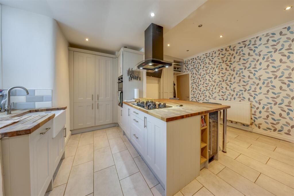 Breakfast Kitchen Alt 2