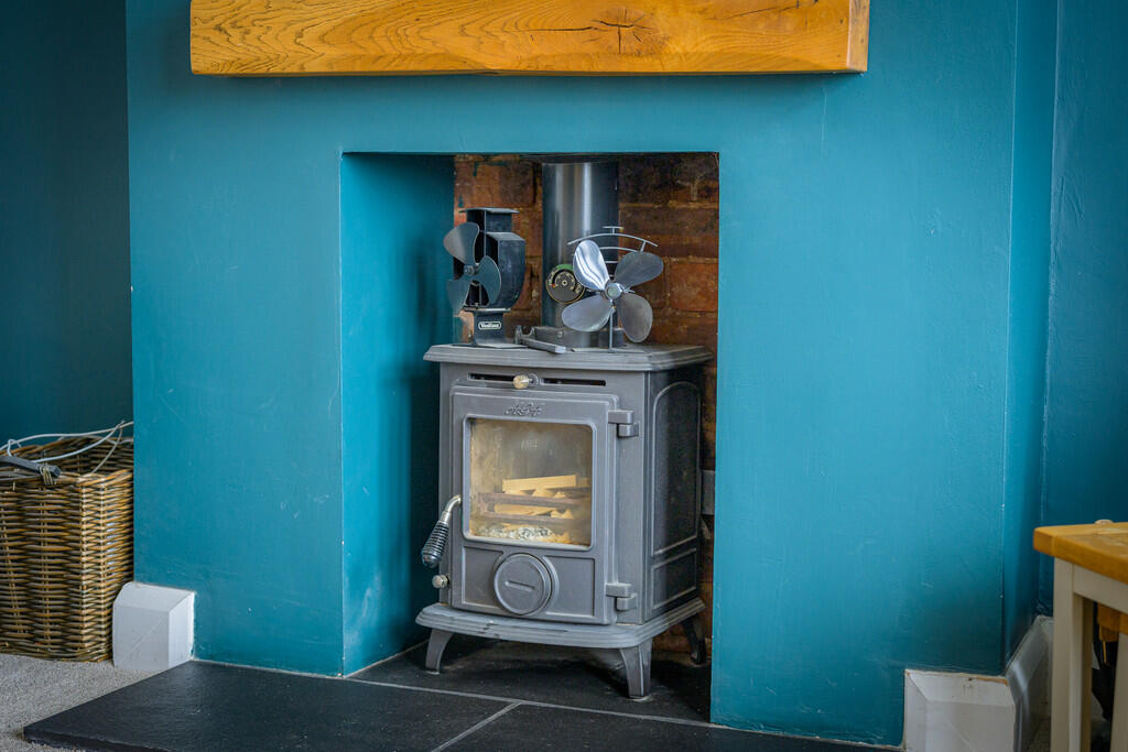Log Burner 