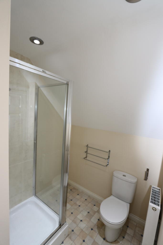 En-Suite Shower