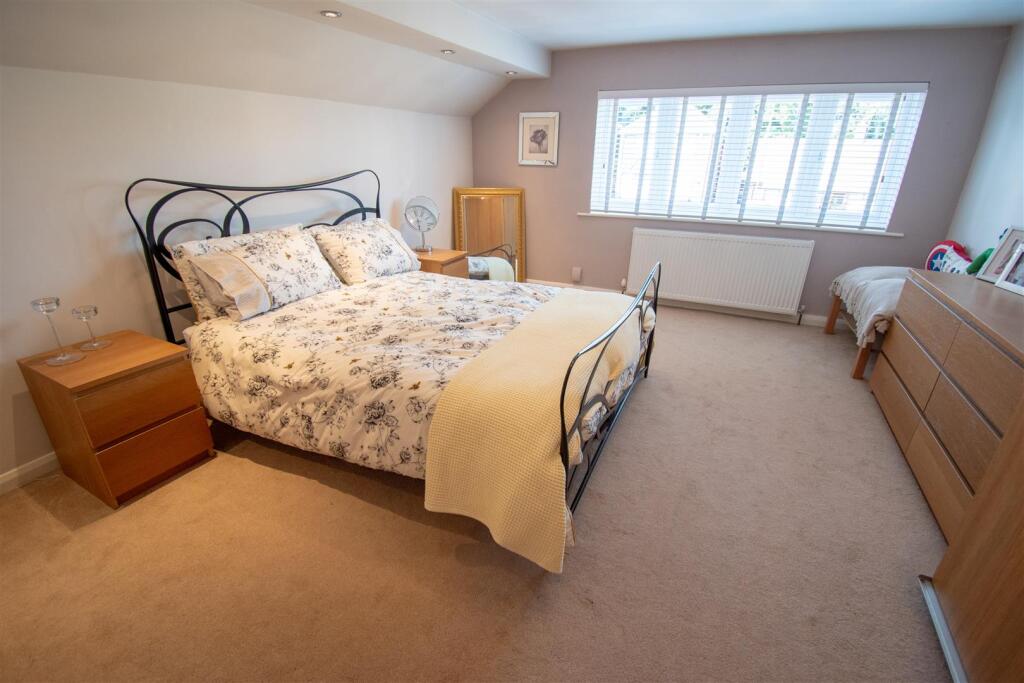 Photo 10-07-2025, 17 29 08.jpg