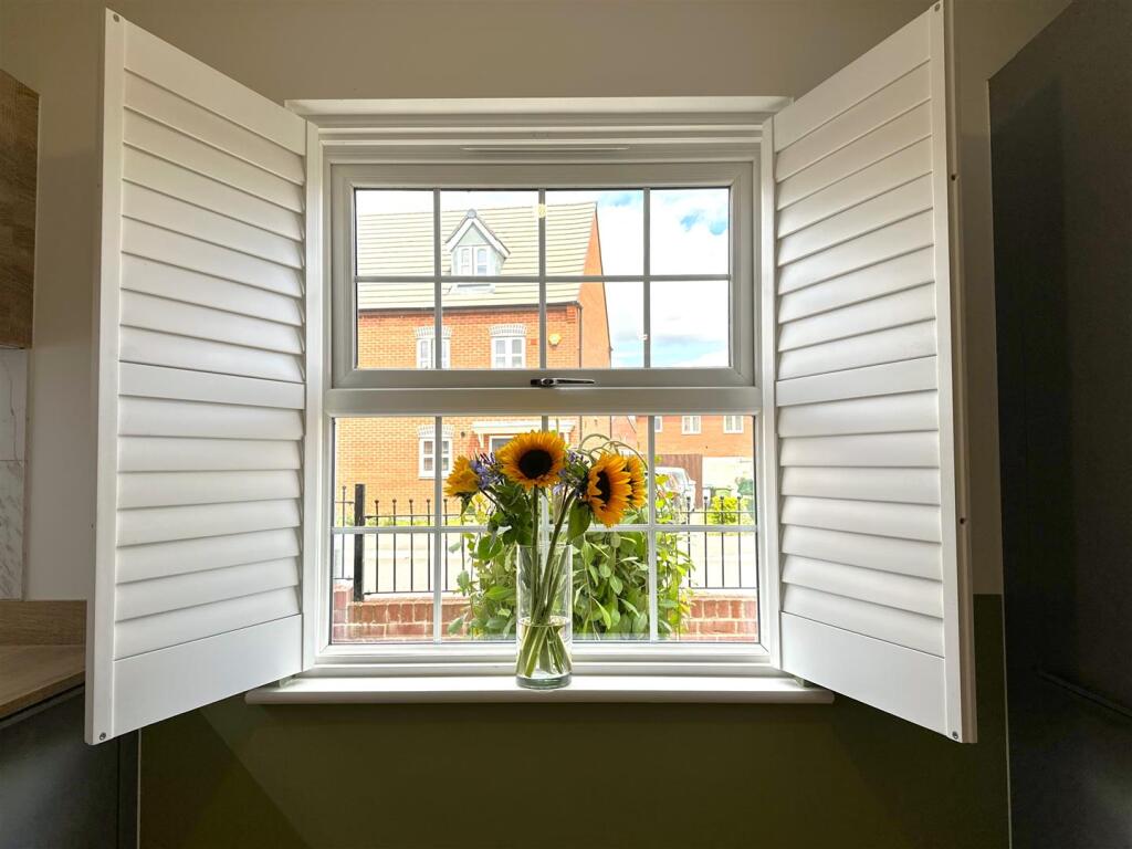 Bespoke Fitted Shutters 697