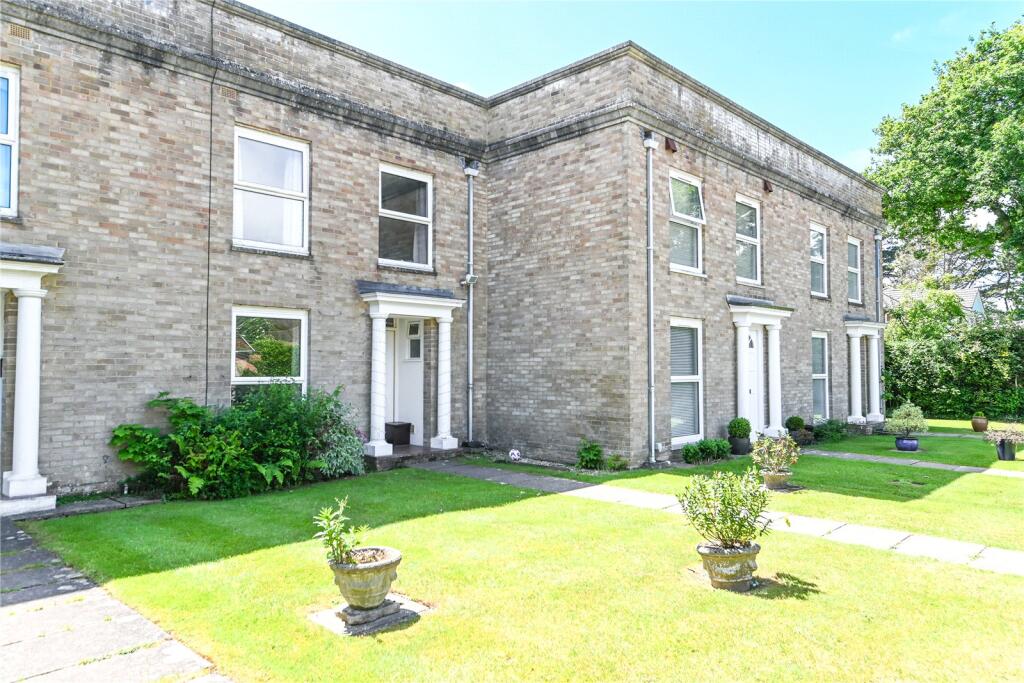 Royston Place, Barton on Sea, New Milton, Hampshire, BH25