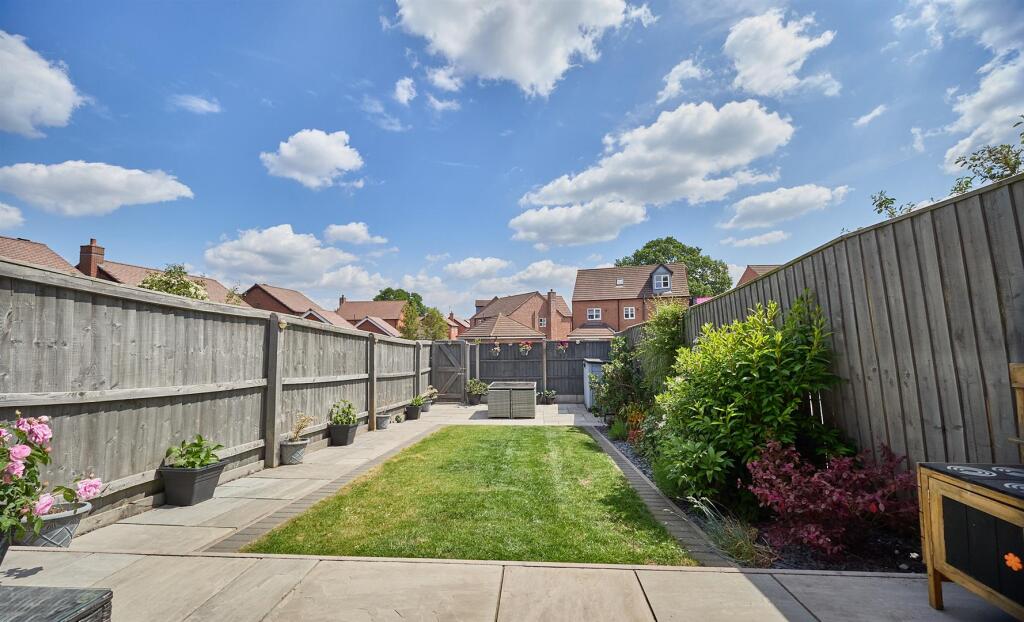 35 St Marys Way Elmesthorpe 2.jpg