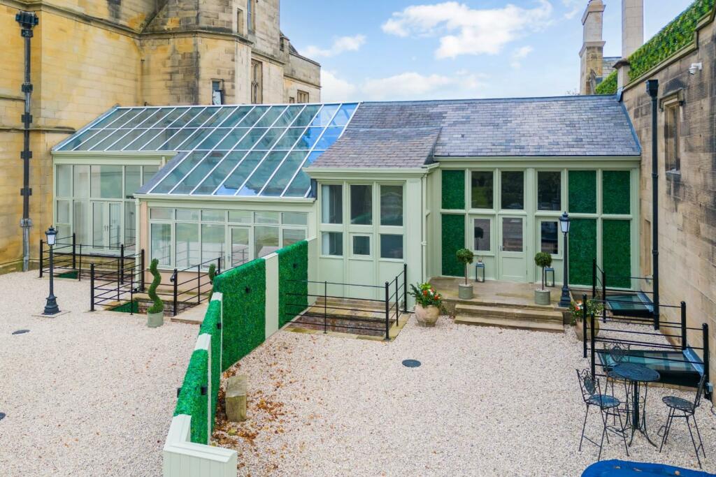 80086_Plot-4-The-Orangery-Apartment  (34).jpg