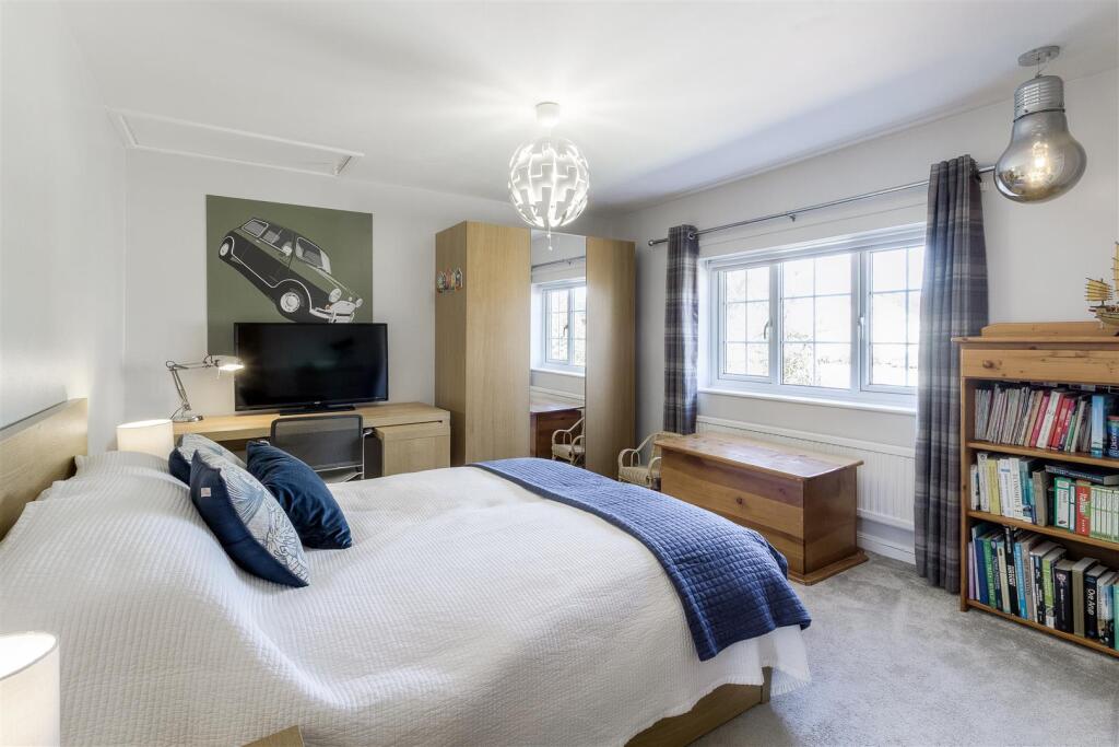 30 Main Road, Twycross