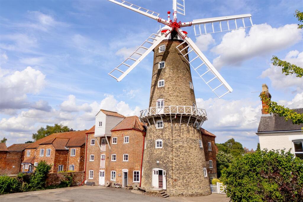 Maud Foster Mill (Boston)-4.jpg