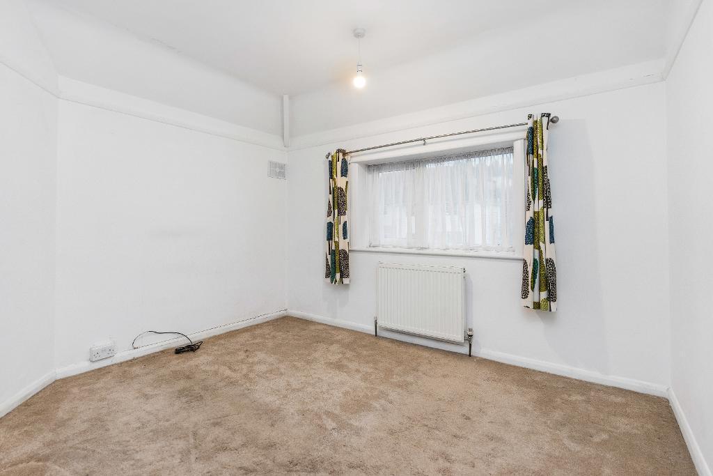 Vale Road, Seaford, East Sussex, BN25 3HB