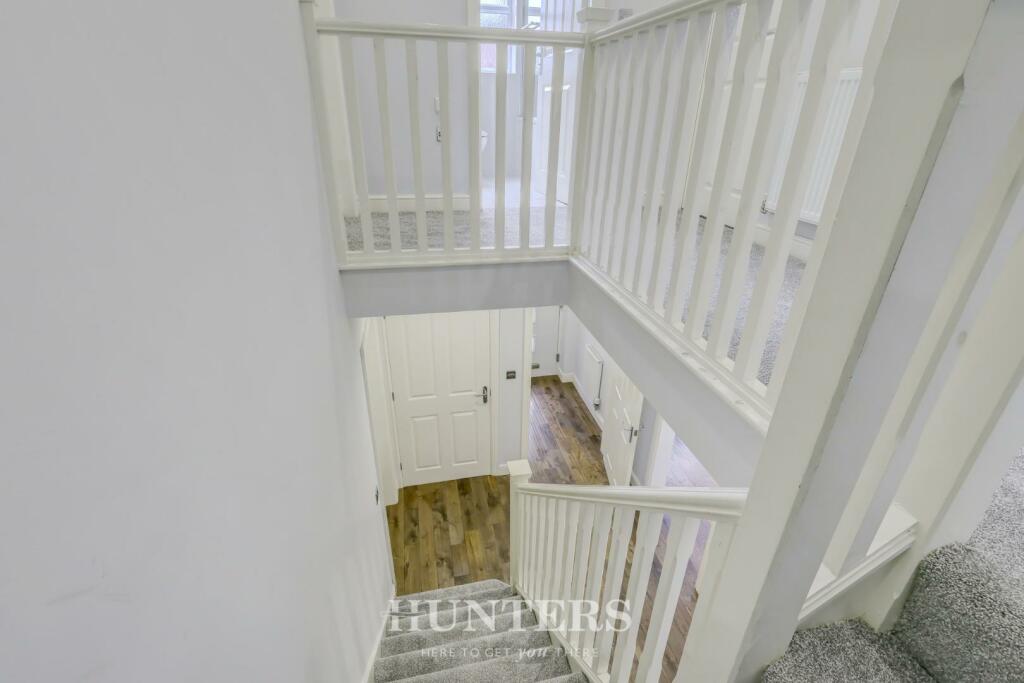 Viscount Drive (25).jpg