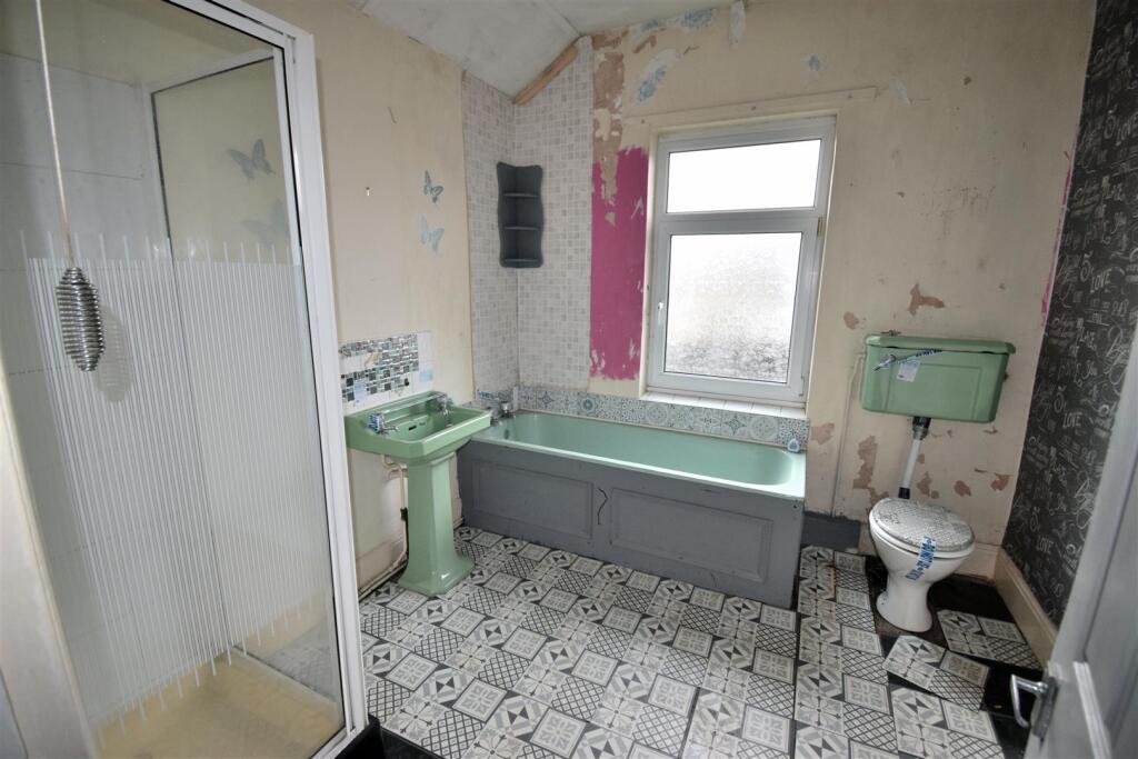 Bathroom WC