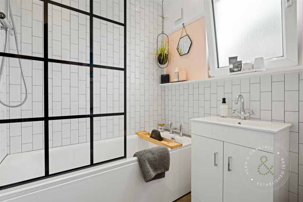 Clodien Avenue, Heath, hern crabtree (11).jpg