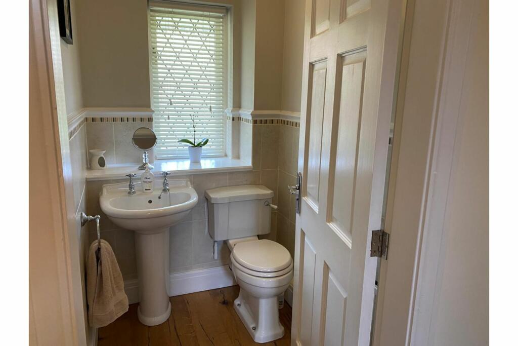 Downstairs Bathroom