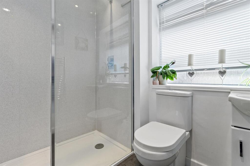 Greenoaks 30-002.JPG