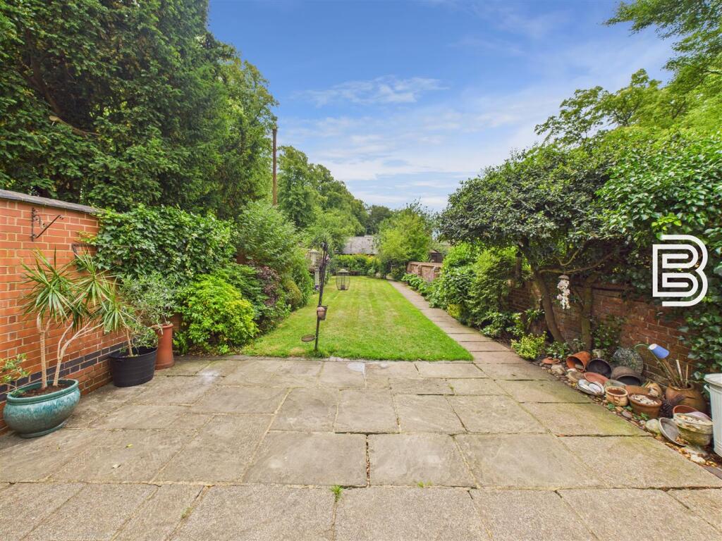 Garden (3).jpg