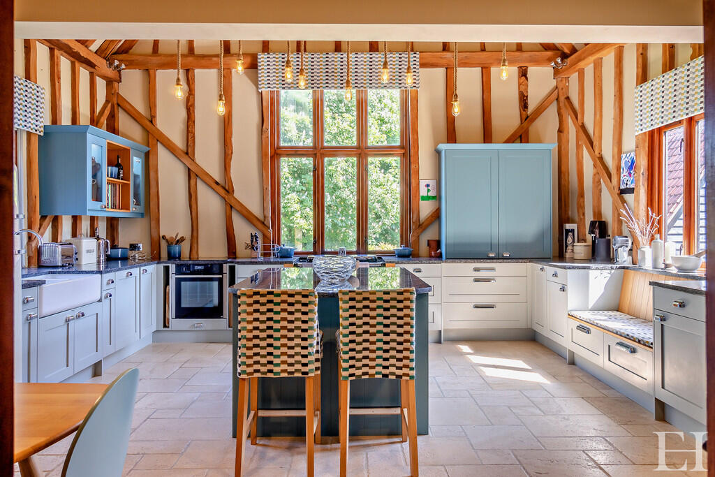 8645646-interiorW...