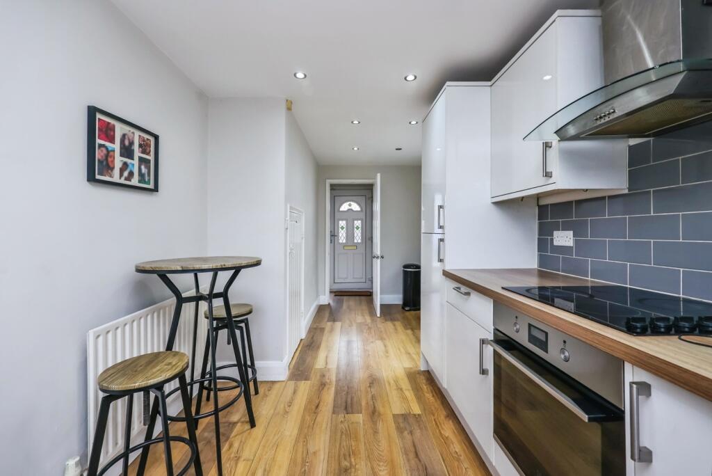 Fitted Kitchen