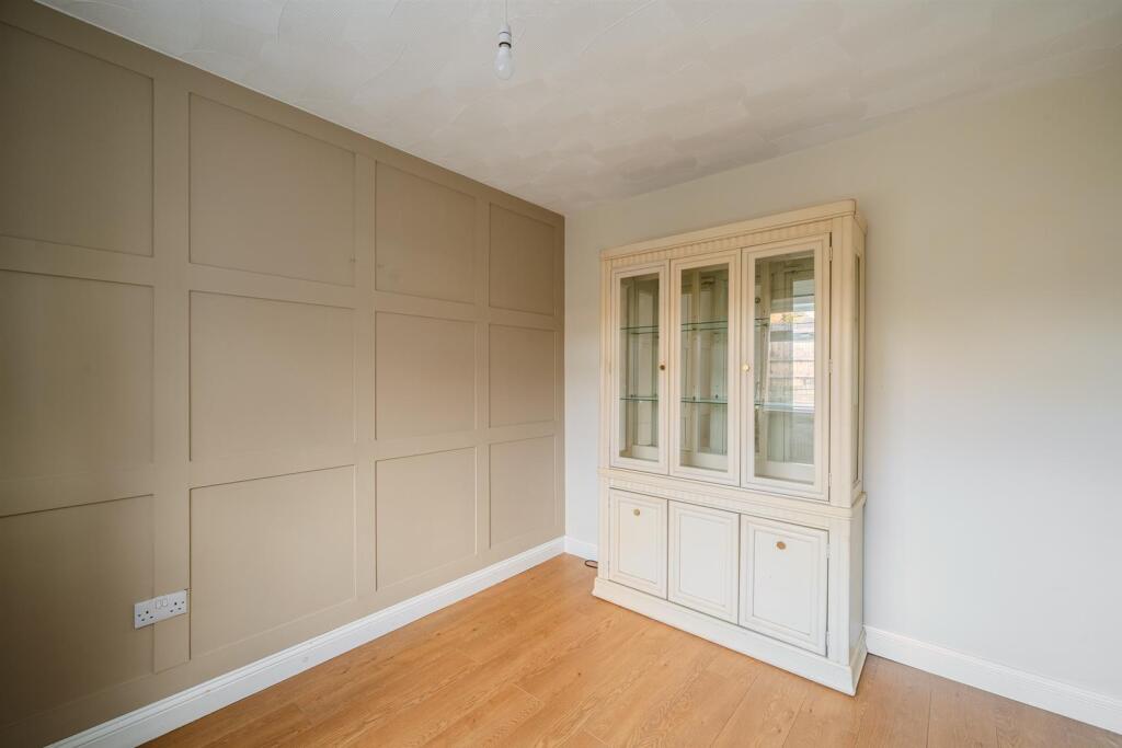 50 Salisbury Court-26.jpg